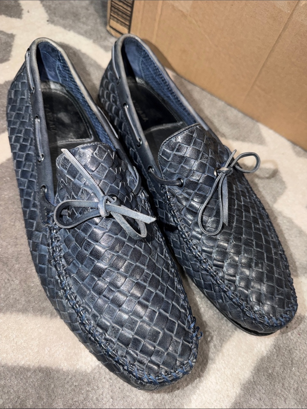Zanzara men’s sz 11 blue leather woven moccasins